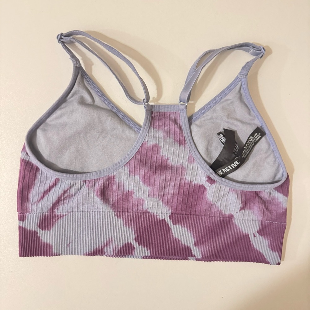 VS PINK Seamless Lightly Lined Sport Bra Size S - Picture 3 of 4